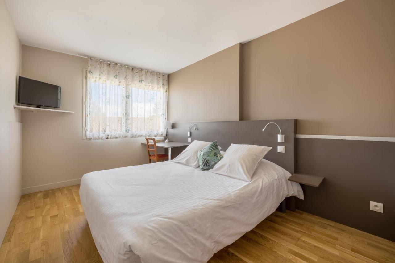 Hotel Newport Villefranche-sur-Saône Dış mekan fotoğraf