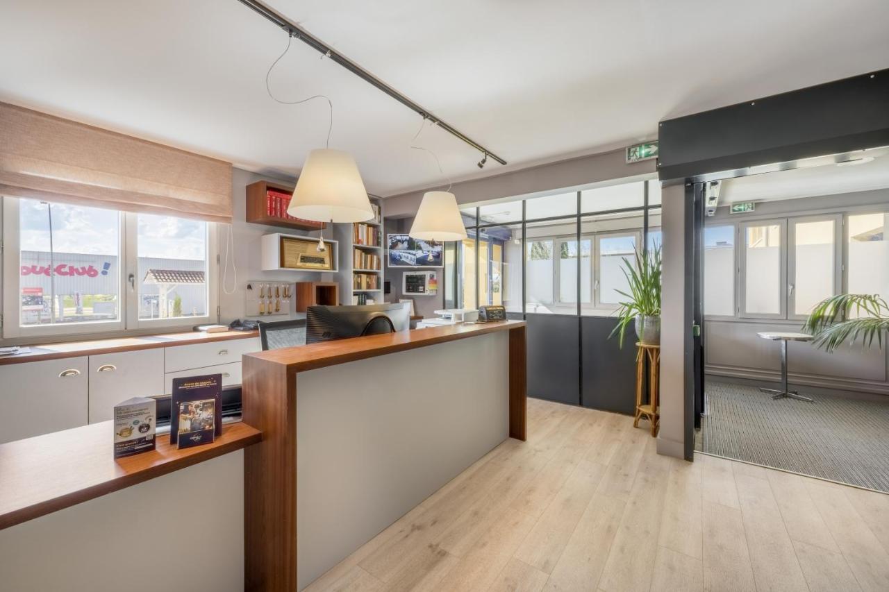 Hotel Newport Villefranche-sur-Saône Dış mekan fotoğraf